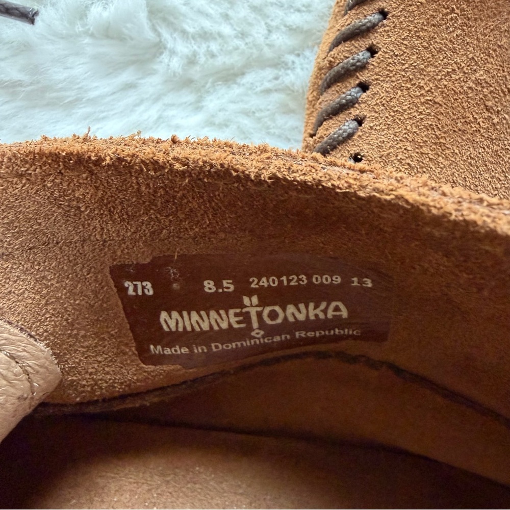 Minnetonka Suede Moccasin Ankle Boots Brown Size 8.5 Leather Lace - Picture 4 of 8